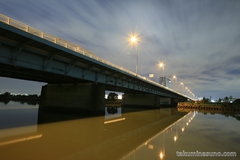 多摩川大橋から満月を撮ってみました