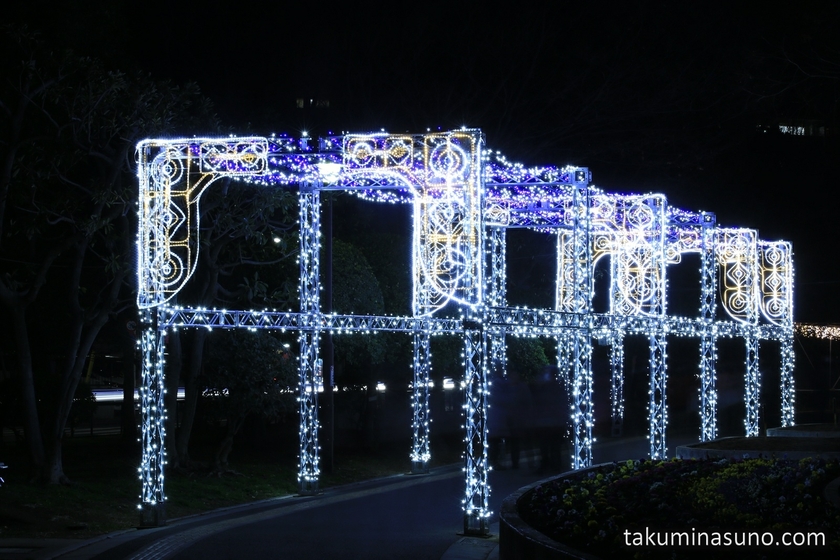Illumination gate of Motofuchie Park